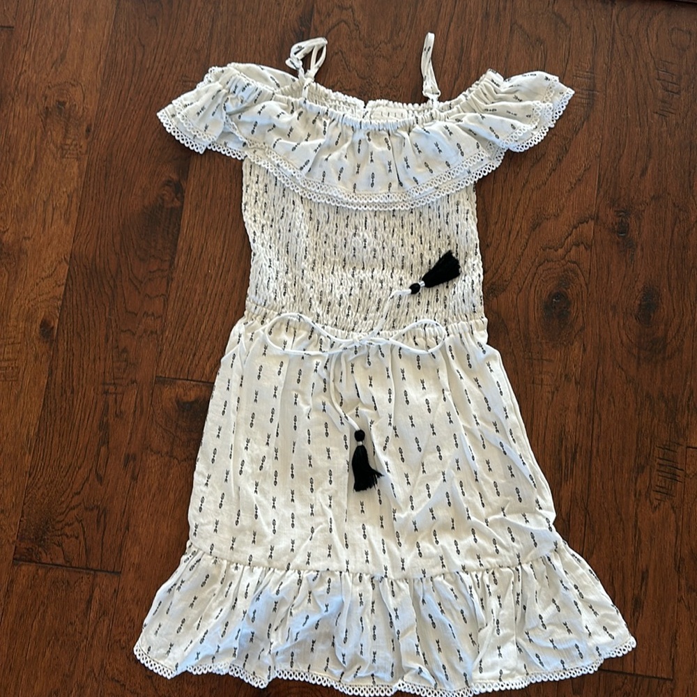 Lost and wander Bloomingdale’s size small dress